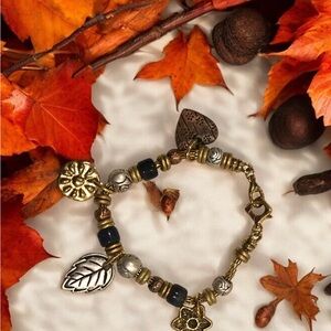 Vintage Signed Liz Clairborne Fall Leaves Multicolor Bracelet